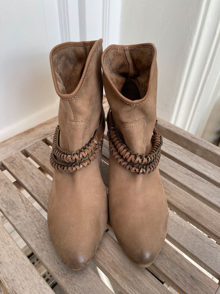 ASH Ankle Boots Stiefelette Gr.39 Beige (NP ca. €230.-)  NEU in Hamburg