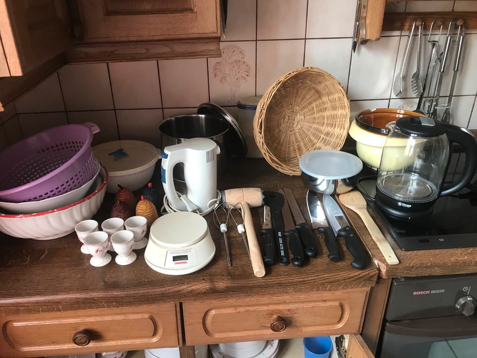Küche Geschirr Töpfe Kleinteile in Bad Brückenau
