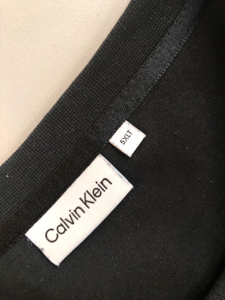 Herren Calvin Klein Pullover Gr. XXXXXL 5XL Schwarz in Künzelsau