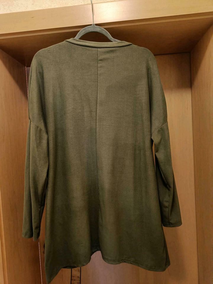 Langer Pullover 3/4ärmel  40/42 L/XL Khaki in Langquaid