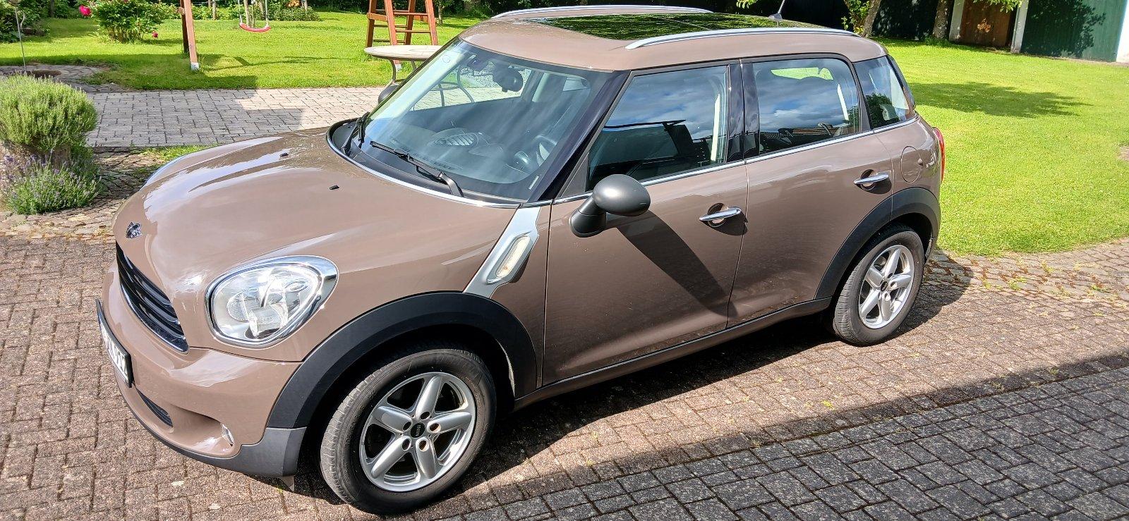 Abbildung des Autos Mini Countryman 1.6 One,…