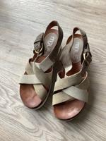 Mjus Sandalen Gr. 39 Sandaletten Leder Beige Bochum - Bochum-Ost Vorschau