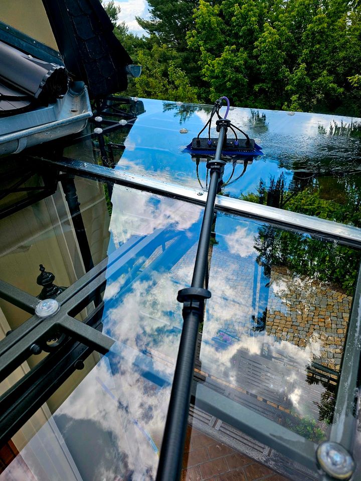 Büroreinigung Praxisreinigung für Fenster und Glas in Stahnsdorf