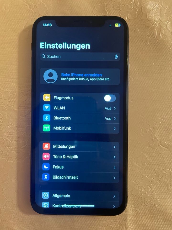 iPhone XS 64 Gb Schwarz Top Rückseit gerissen in Essen