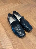 Tod’s Loafer – Schwarz – Größe 40,5 – Klassische Leder-Slipper Frankfurt am Main - Bahnhofsviertel Vorschau