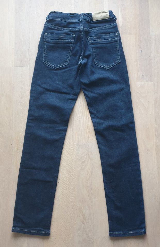 ESPRIT –Jeans (146) in Rodgau