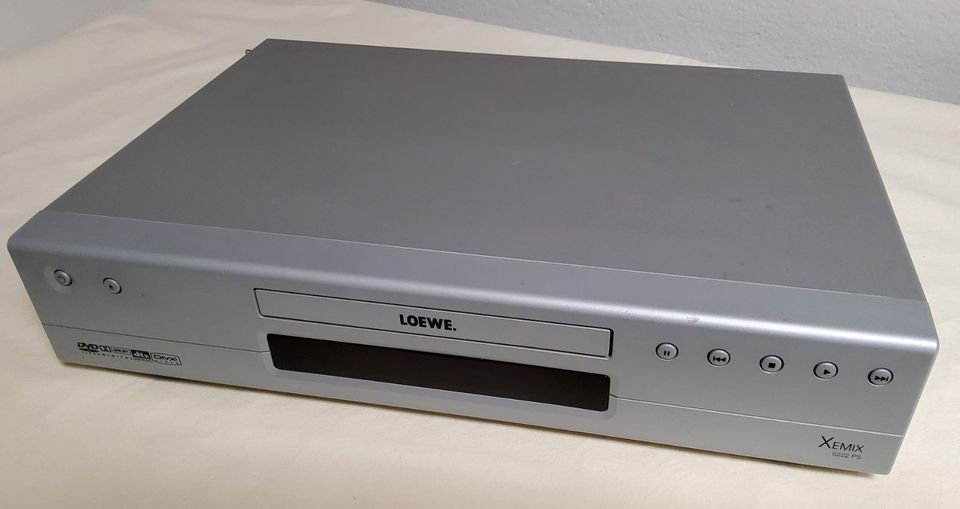 LOEWE Xemix 6222PS Platin DVD-Recorder in Dresden