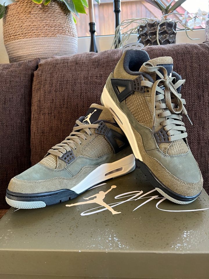 Jordan 4 SE Craft Medium Olive 44 US10 / EU 44 in Ludwigslust