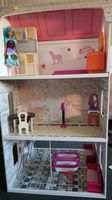 Barbie Haus Holz massiv mit Möbeln Niedersachsen - Wennigsen Vorschau