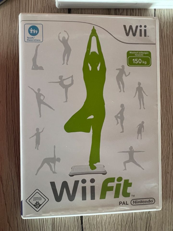 Nintendo Wii Konsole m. viel Zubehör und Spielen Preise im Text in Bonn