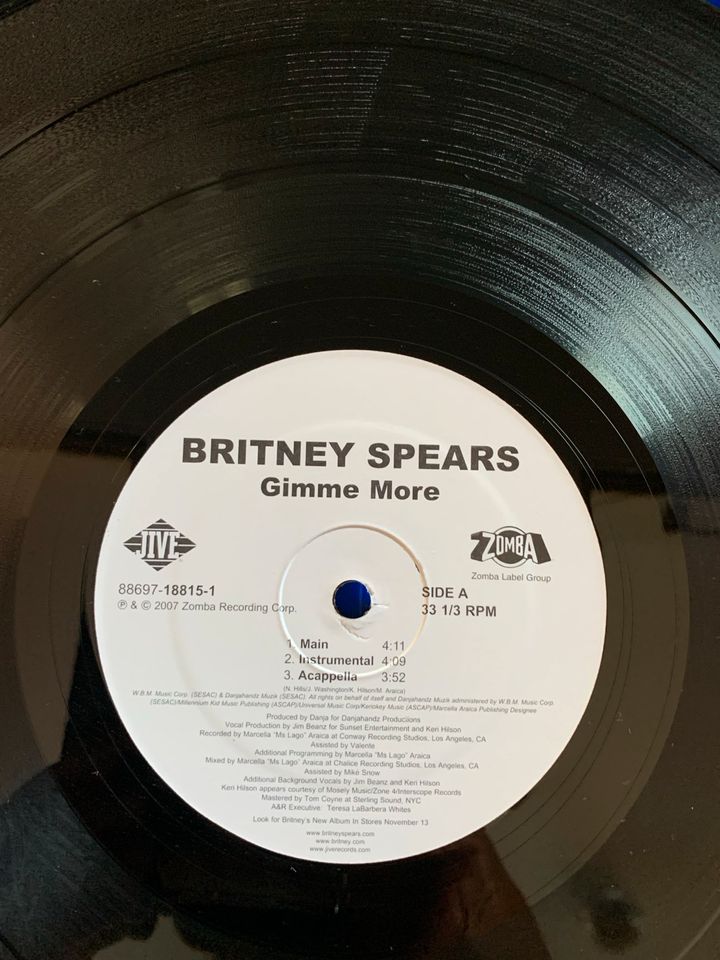 Vinyl Britney Spears GIMME MORE, top Zustand in Illerkirchberg