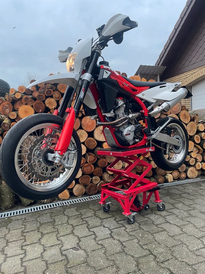 Motorrad Hebebühne in Jübek