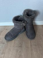 UGG Bailey Bow Mini grau Lammfell 37 Bielefeld - Senne Vorschau