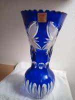 Vase Blumenvase aus Kristallglas Handarbeit in blau Kr. Altötting - Kastl Vorschau