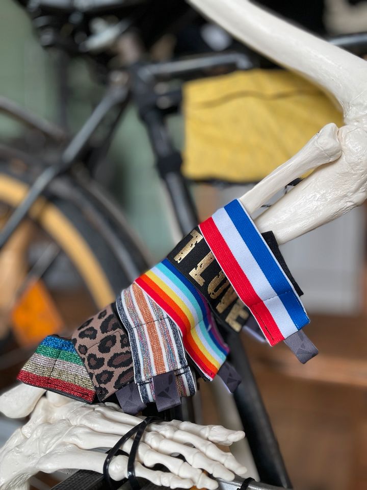 Schöne & einzigartige Fahrrad Hosenbänder in Oldenburg