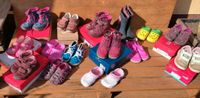 TOP: Riesengroßes Schuhpaket Kinder Schuhe 25 bis 31, 16 Paare Mecklenburg-Vorpommern - Greifswald Vorschau