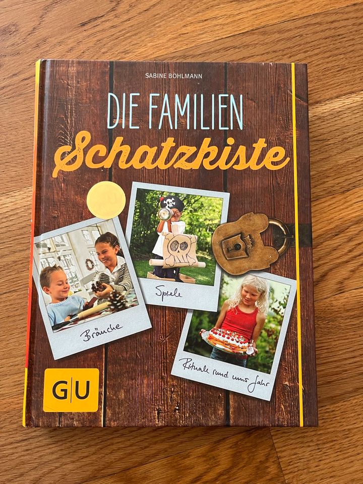 Buch Die Familienschatzkiste von Sabine Bohlmanm in Kitzingen