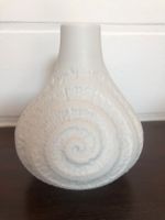 Vase KPM ROYAL FOSSIL 788/13 Biskuitporzellan (13x11cm) OP ART Nordrhein-Westfalen - Kleve Vorschau