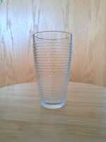 Stabiles Trinkglas mit speziellem Glas-Muster Sachsen-Anhalt - Merseburg Vorschau