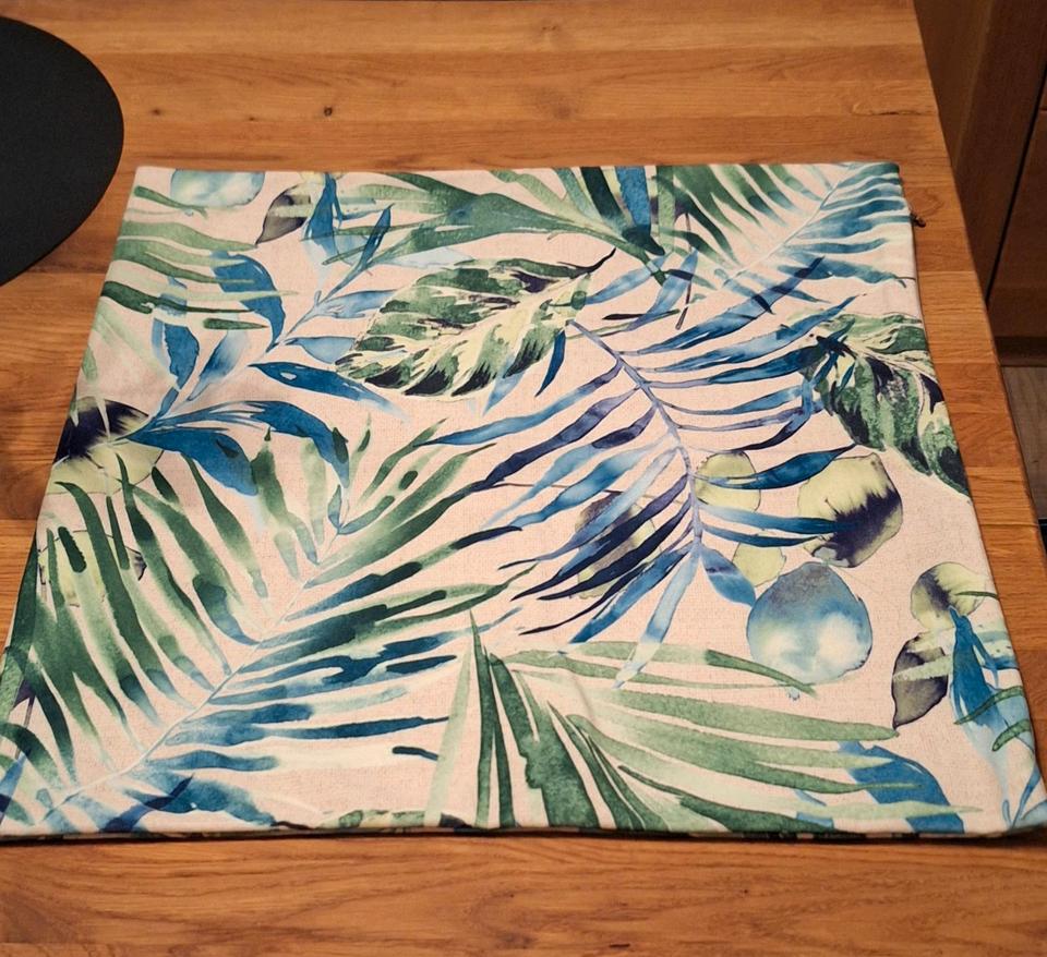 Kissenbezug 50x50 velourartig Kissenhülle Dekokissen Kissen in Hagen