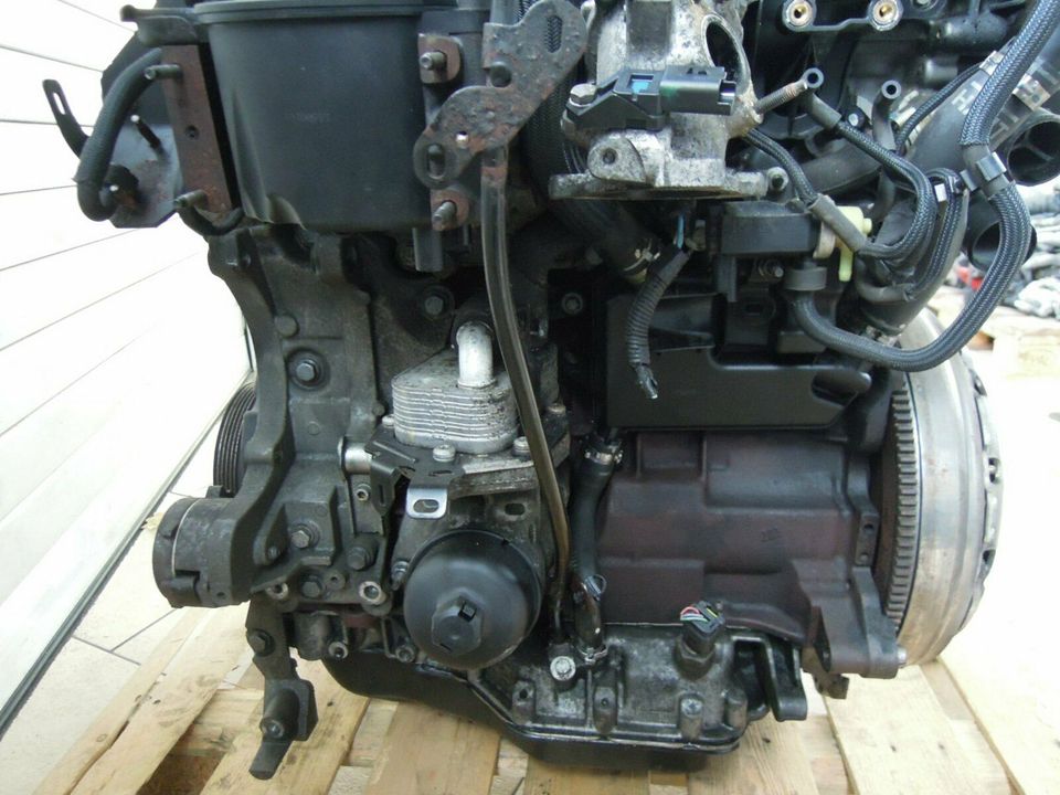 Motor Biturbo 170 PS 2.2 HDI 10DZ60 Citroen C5 III, 2, 3, C6 C8 in Siegen