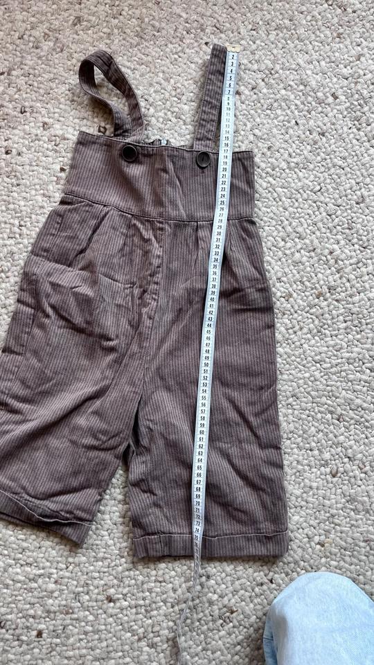 Aya Naya 8 128 116 134 Hose Latzhose Findus Trägerhose scandi in Süderbrarup