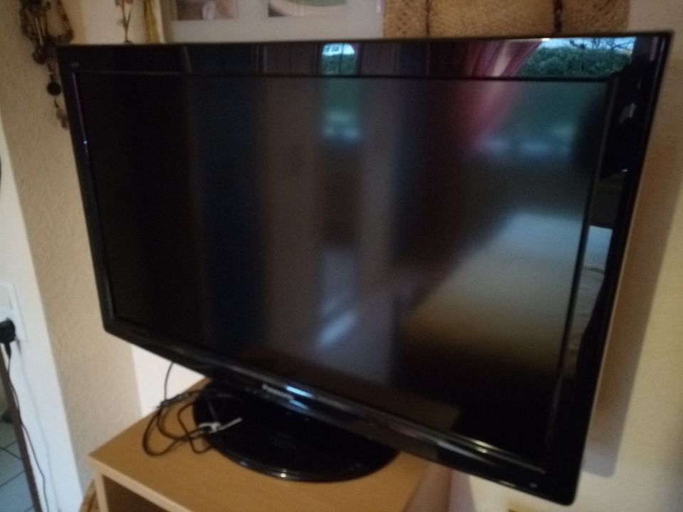 LCD-Fernseher in Dieburg