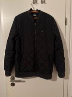 Vans Steppjacke Schwarz Größe S Saarland - Lebach Vorschau