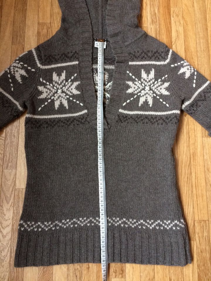 Esprit Strickpulli mit Wintermuster, Größe: XS in Hamburg