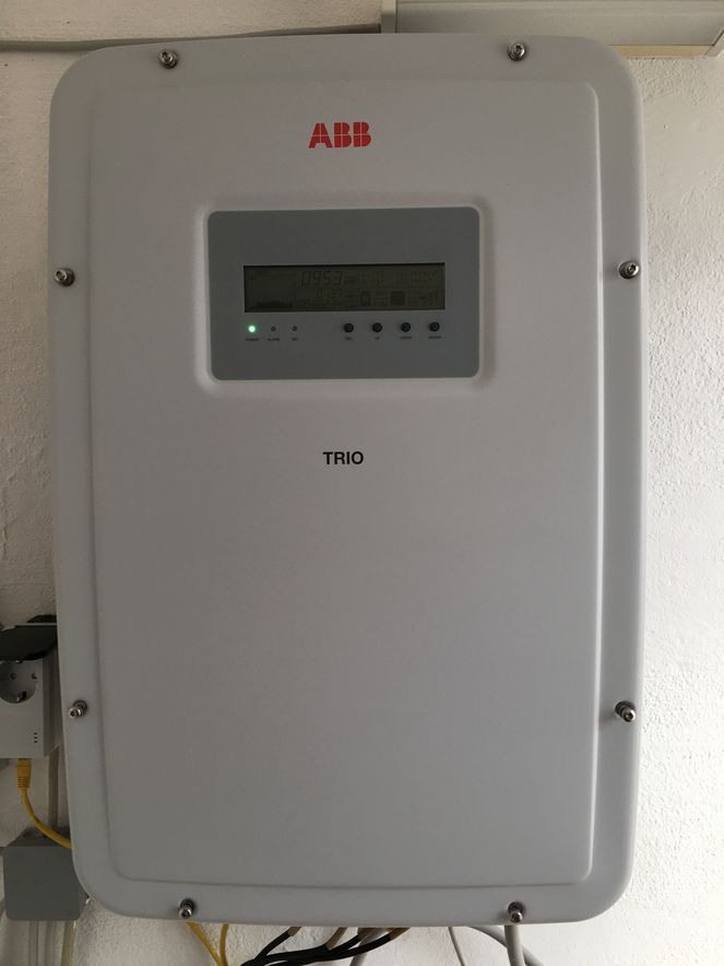 Solar Wechselrichter , voll funktionsfähig in Heikendorf