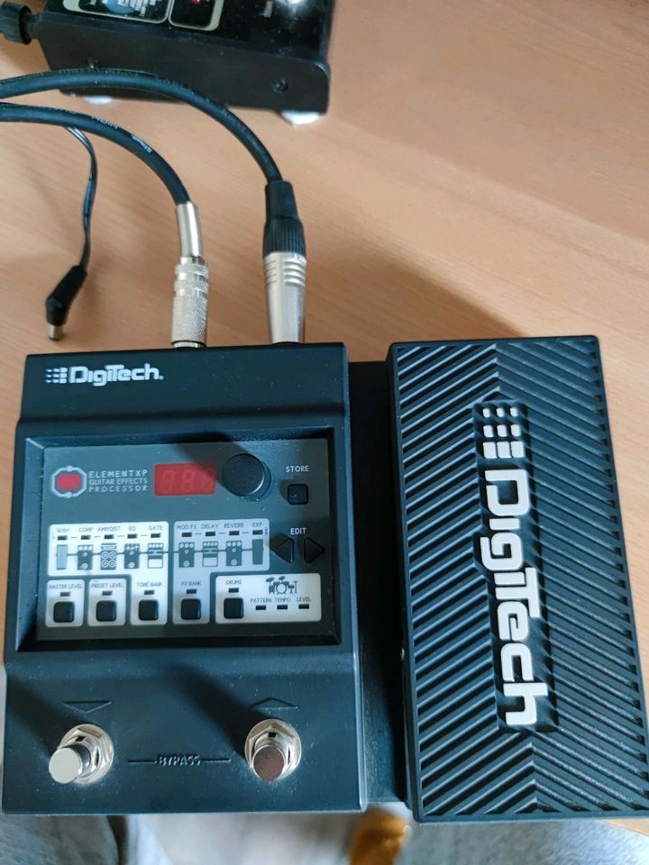DigiTech Element Mini-Gitarren-Multieffektgerät Prozessor Pedal in Dresden