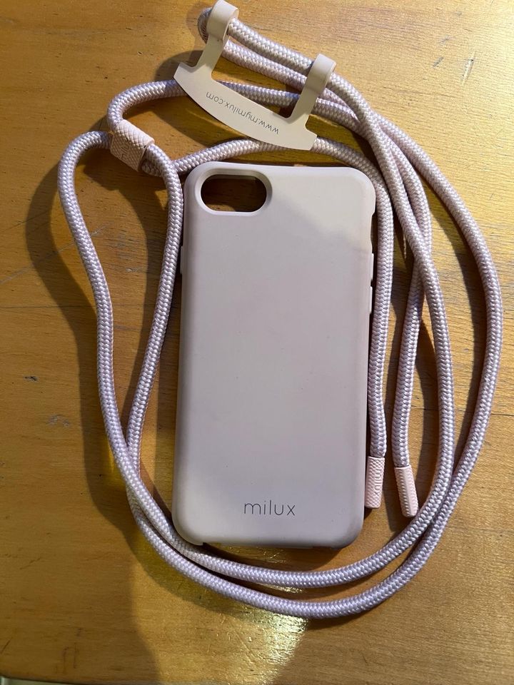 MILUX Handyhülle mit Kordel für IPhone 6 6s 7 8 in Ringsee