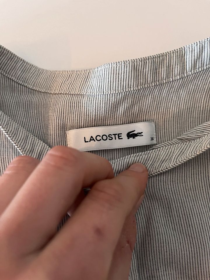 Originale Lacoste Bluse ärmellos in Hannover