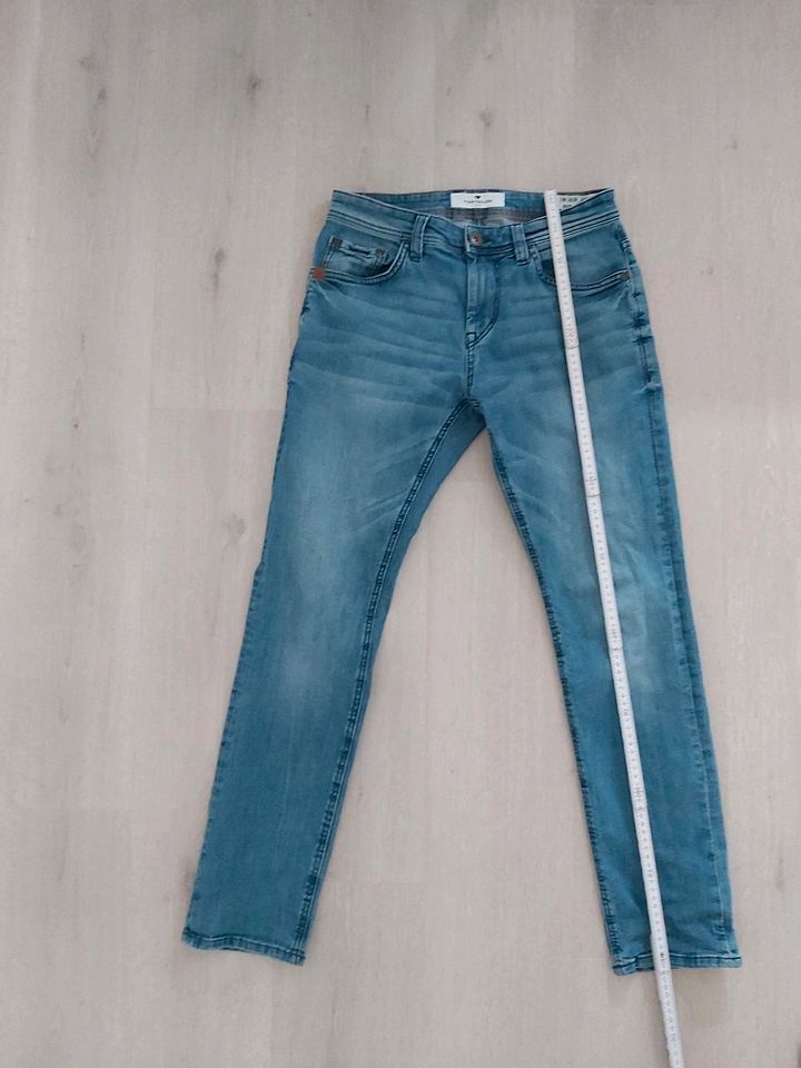 Tom Tailor Josh Regular Slim Herren Jeans Hose in Elmshorn