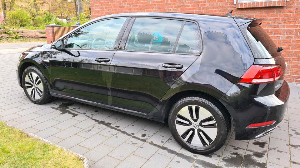 E-Golf CCS2, ACC, Wärmepumpe, Licht&Sicht... in Gifhorn