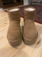 UGG Classic Mini Plateau-Boot Düsseldorf - Gerresheim Vorschau