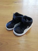 Puma Schuhe Baby Kleinkind Gummizug Klett schwarz Gr. 20 Winter Bayern - Elsenfeld Vorschau