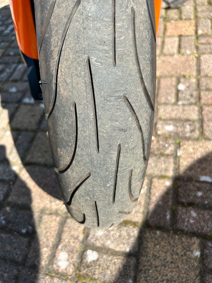 Kawasaki Z750L TÜV NEU in Nordholz