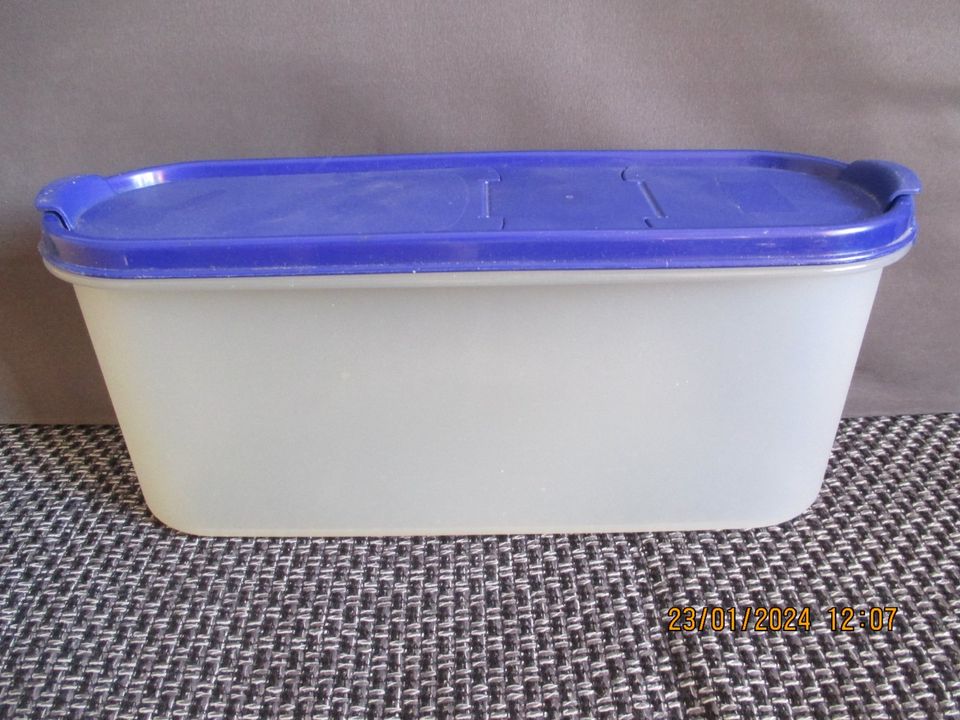 Tupperware "Super-Eidgenosse" 2,9 l (A 97) in Niederbergkirchen