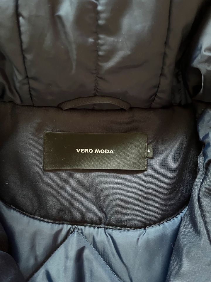 Vero Moda, Winterjacke, Gr.S, neuwertig in Erlangen