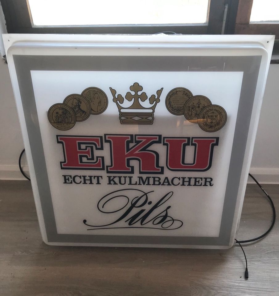 2 x Leuchtreklame Bier Bitburger, Eku in Pirna