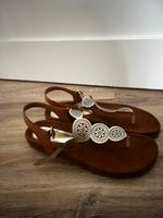S. Oliver Sandalen Sandaletten neu 38 gold und braun Niedersachsen - Bückeburg Vorschau