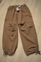 Cargo parachute pants in braun Gr. 40 braun Bershka Thüringen - Ellrich Vorschau