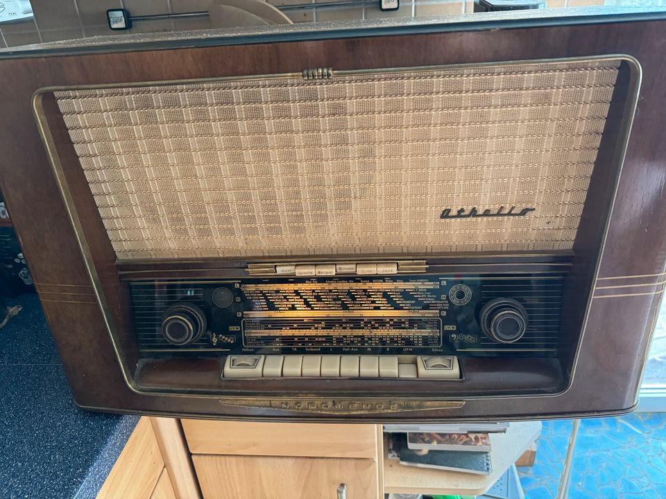 Röhren Radio in Bomlitz