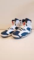 Nike Air Jordan 6 VI Retro Olympic Neu aus Sneaker Sammlung Thüringen - Erfurt Vorschau
