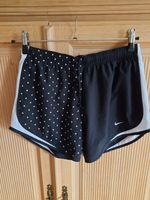 NIKE Shorts Dri-Fit  schwarz/weiß weiße Sterne Gr. L Nordrhein-Westfalen - Leverkusen Vorschau