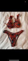 Bikini Blumen Blümchen bunt schwarz orange rot türkis weinrot set Bayern - Vestenbergsgreuth Vorschau