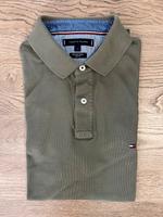 Tommy Hilfiger Polohemd Poloshirt Polo Gr. L oliv Essen - Essen-Stadtmitte Vorschau