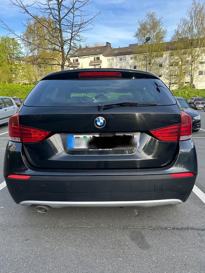 TOP! BMW X1 VOLLEDER- PANORAMADACH- ALLRAD - 204 PS in Düsseldorf