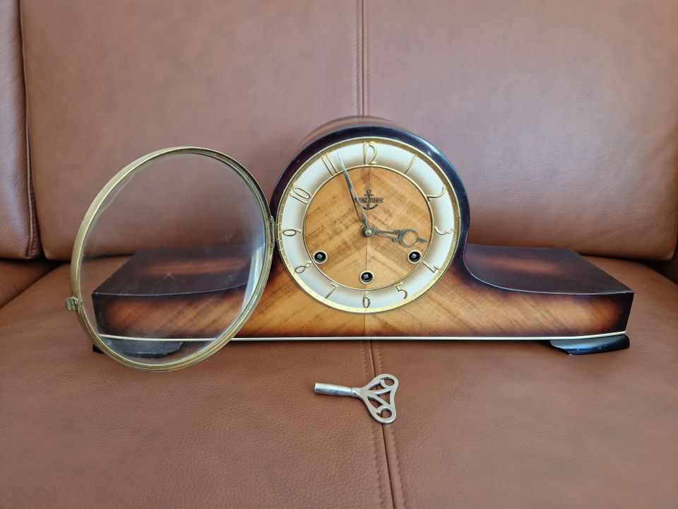 Schöne ANKERUHR Kaminuhr, Buffetuhr, Tischuhr, Gut, Holz, L 51 cm in Paderborn